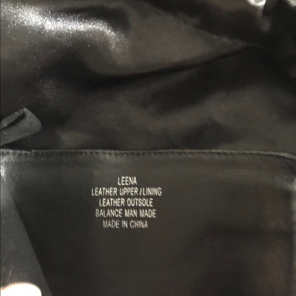 ⚫️ Rock & Republic Leena Booties ⚫️ - Picture 5 of 6